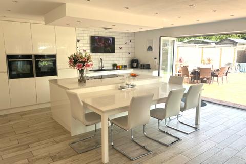 9 Alexandra Road, Hythe, Southampton, SO45 6BA