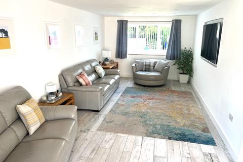 9 Alexandra Road, Hythe, Southampton, SO45 6BA