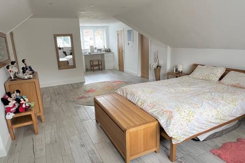9 Alexandra Road, Hythe, Southampton, SO45 6BA