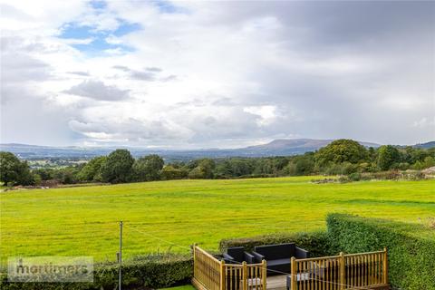 4 bedroom semi-detached house for sale - Ribchester Road, Clayton Le Dale, Blackburn, Lancashire, BB1