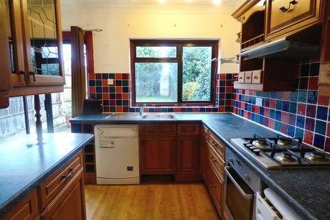 undefined, Heathview Road, Grays, RM16