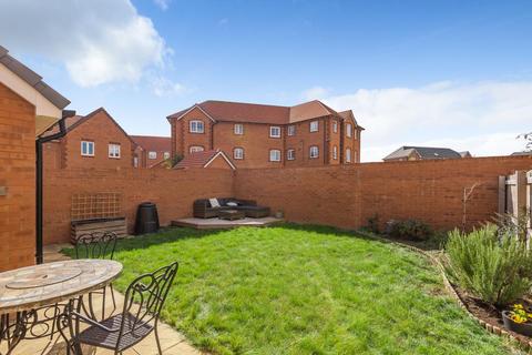 82 Diamond Drive, Didcot, OX11 6FH