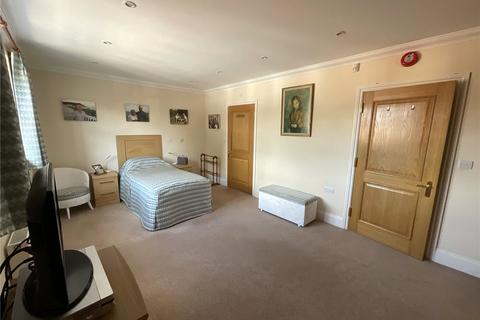 2 bedroom apartment for sale - Deverell Court, 13 Stuart Road, Highcliffe, Dorset, BH23