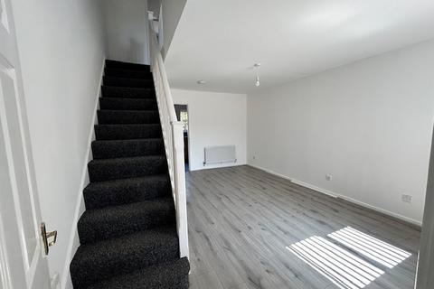2 bedroom semi-detached house to rent, Wingfield Rd, Hull, HU9