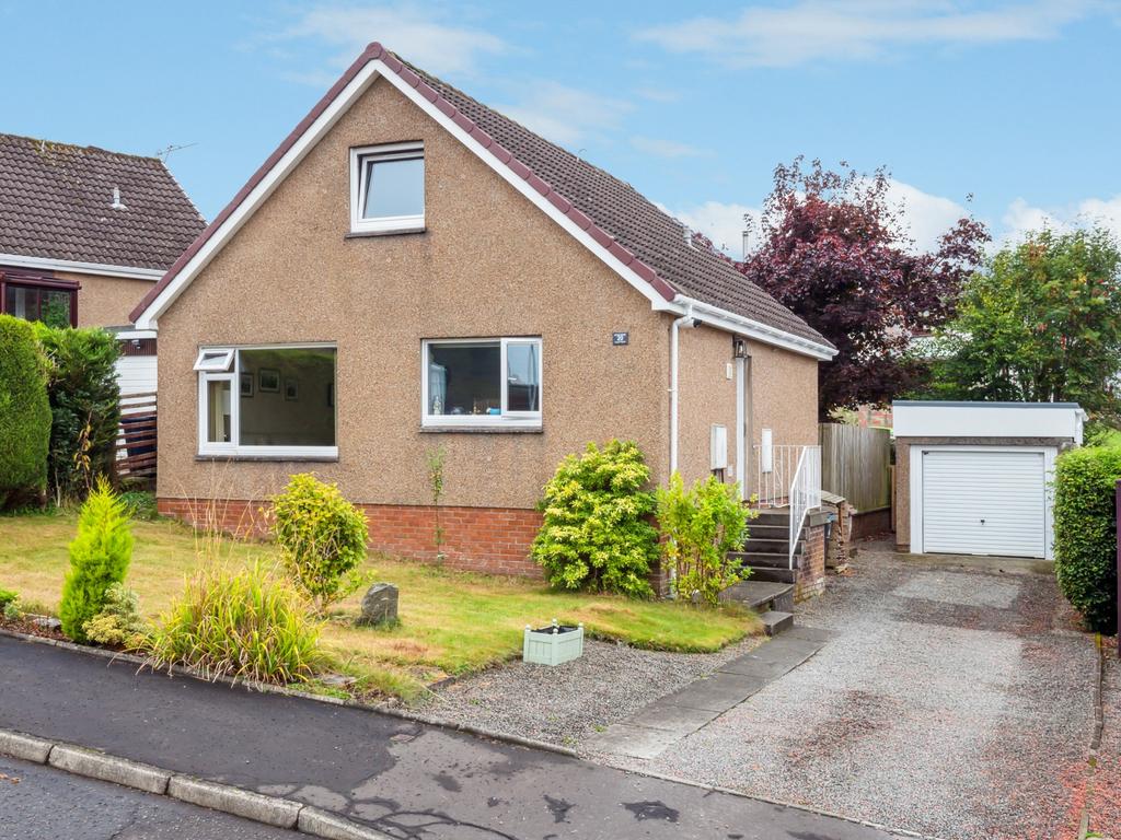 Venachar Avenue, Callander, Stirling, FK17 8JQ 3 bed detached house £249,995