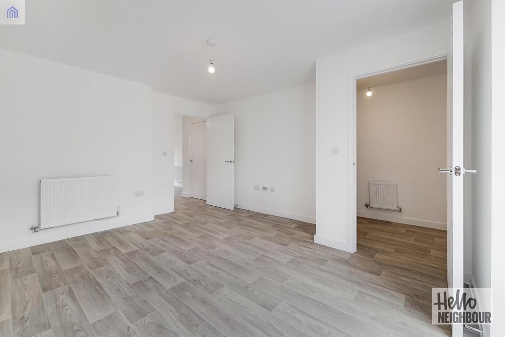 Crete Hall Road, Northfleet, DA11 3 bed end of terrace house £1,850