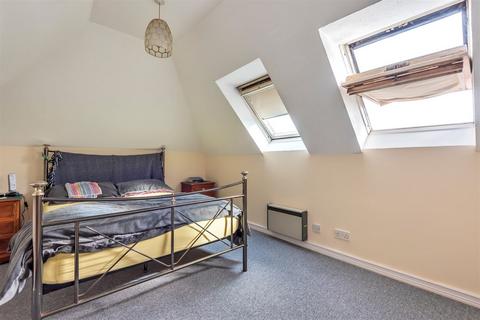 2 bedroom flat for sale - Wheelwrights, Church Street, West Chiltington, West Sussex, RH20