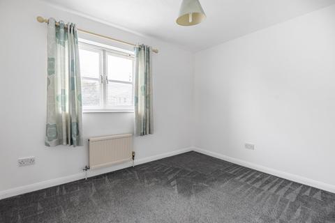 71 Riverdene Place, Southampton, SO18 1UH