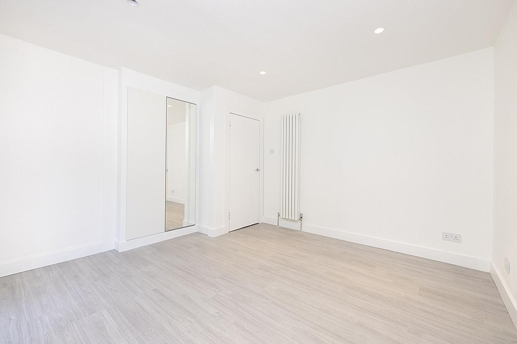 Double Bedroom1