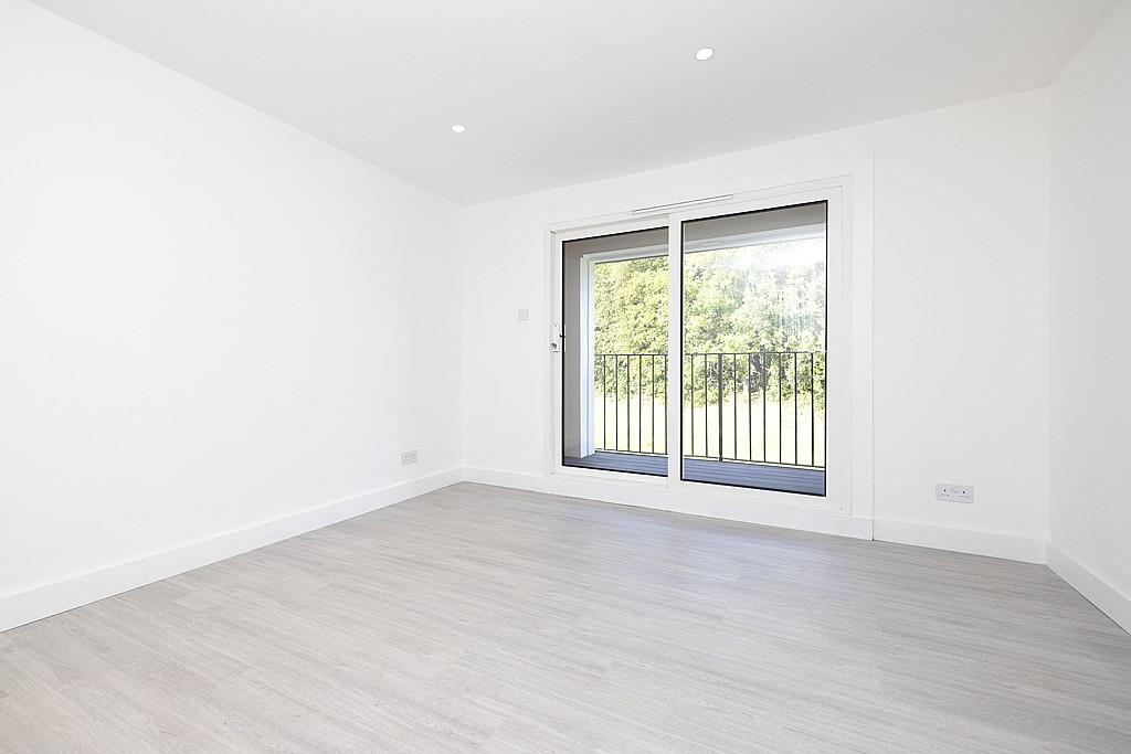 Double Bedroom1