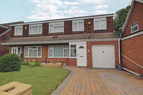 5 bedroom semi-detached house for sale - Chesham Drive, Bramcote, NG9