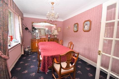 2 Daventry Road, Cheylesmore, Coventry, CV3 5DP