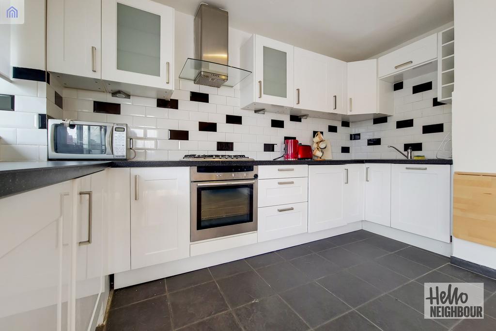 Churchill Gardens, London, SW1V 1 bed apartment £1,993 pcm (£460 pw)
