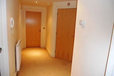 2 bedroom flat to rent, Tamworth Road, Sutton Coldfield, B75