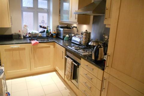 2 bedroom flat to rent, Tamworth Road, Sutton Coldfield, B75