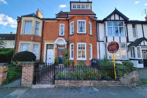 5 bedroom terraced house for sale - Kingsthorpe Grove, Kingsthorpe, Northampton NN2 6PD