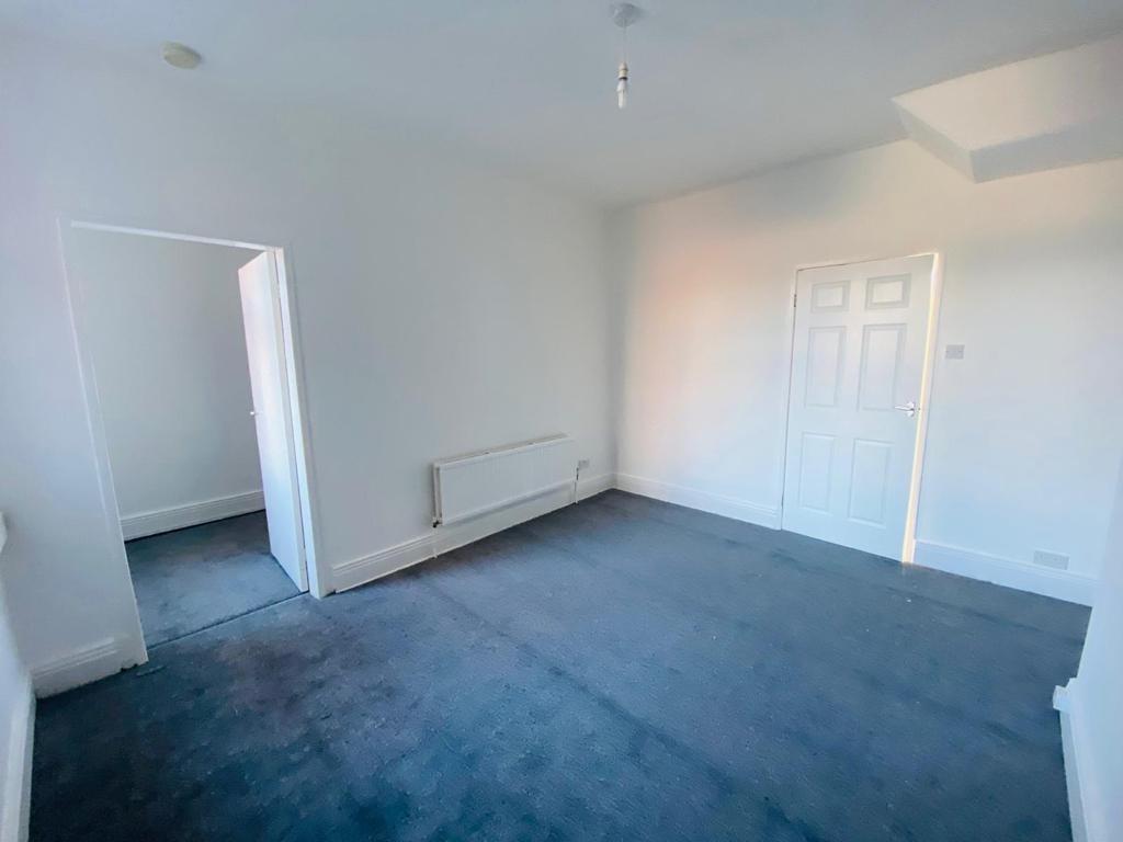 Leighton Street, South Shields 2 bed flat £495 pcm (£114 pw)