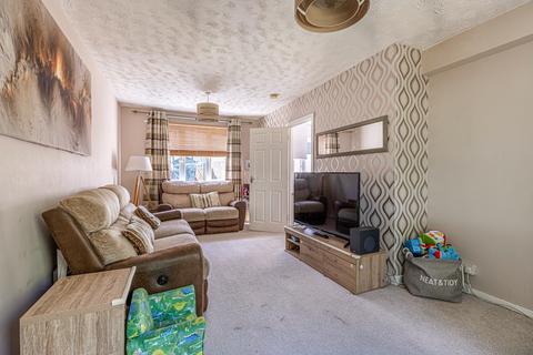 3 bedroom end of terrace house for sale - Sinclair Court, Bannockburn, Stirling, FK7 8JX