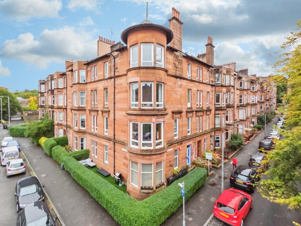 Edgemont Street, Main Door... 2 bed flat £249,000