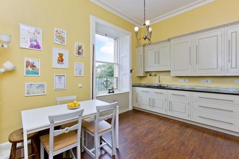 5, Hyndford House, 18 Fidra Road, North Berwick, EH39 4NG