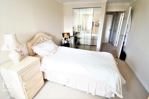 1 bedroom flat for sale - London Road, Hadleigh