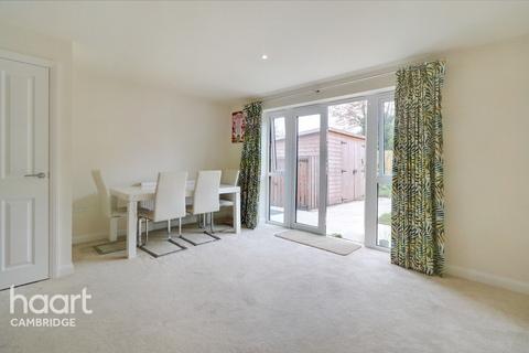 28 Beagle Road, Cambridge, CB3 0UH