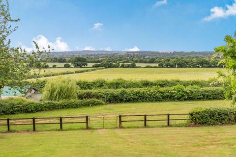 3 bedroom detached house for sale, Rewe, Exeter, Devon