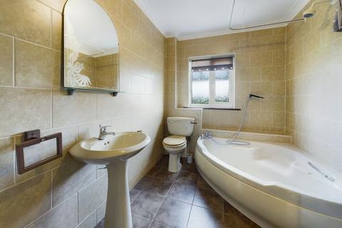 Solar Wind Scotgate Close, Great Hockham, Thetford, IP24 1PF