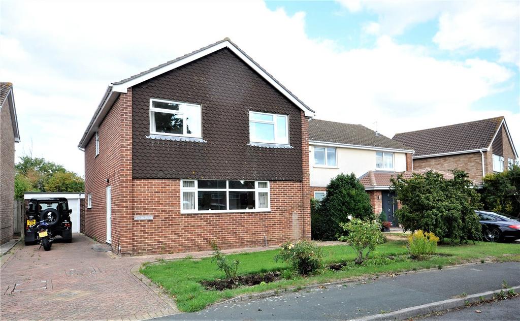 Merlin Way, Swindon, Wiltshire, SN3 4 bed detached house £420,000
