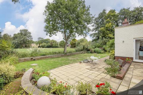 4 bedroom detached bungalow for sale - Stocks Hill, Bawburgh