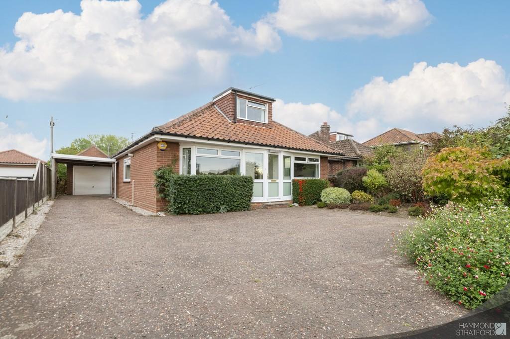 New Road, Hethersett 4 bed detached bungalow £375,000