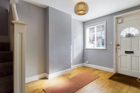 4 bedroom end of terrace house to rent, Colbourne Road, Brighton