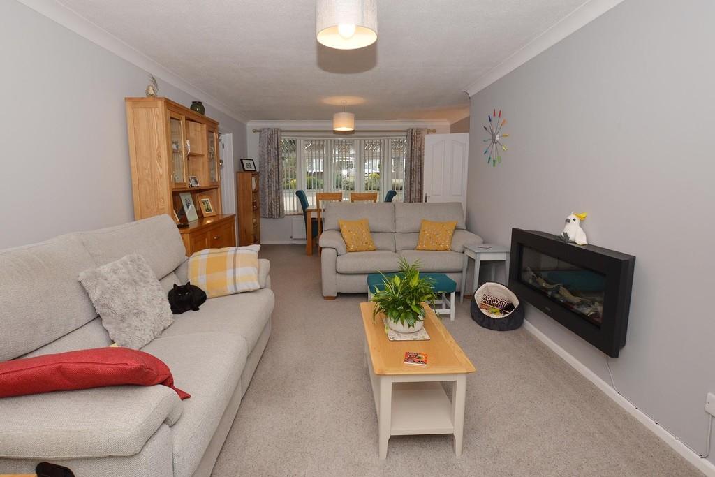 Renwick Park East, West Runton 3 bed detached bungalow £550,000