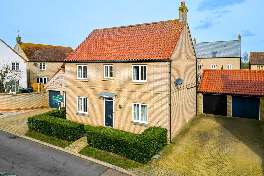 Headlands, Fenstanton 4 bed detached house for sale £460,000