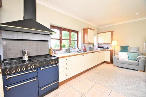 5 bedroom detached house for sale - Green Close, Chelmsford, Essex CM1 7SL