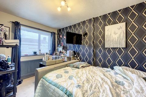 3 bedroom semi-detached house for sale - Highfield Road, Darwen