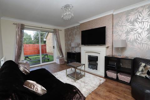 16 Howley Close, Irlam, Manchester, M44 6RY