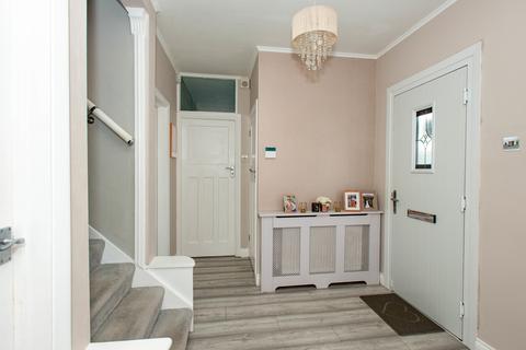 1 Jersey Drive, Petts Wood, Orpington, BR5 1ER
