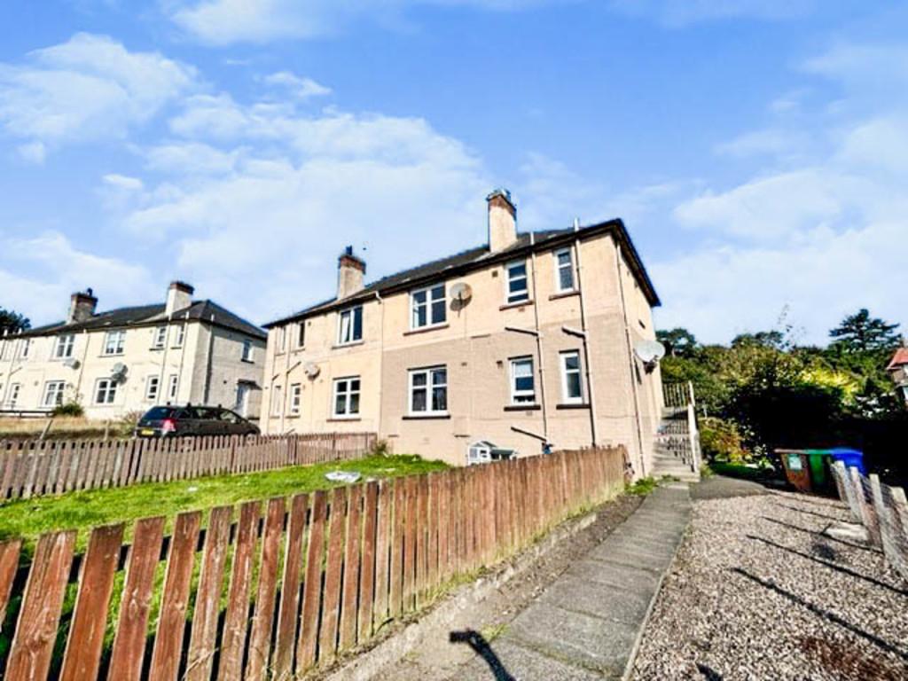 Croft Crescent, Markinch 2 bed flat £80,000