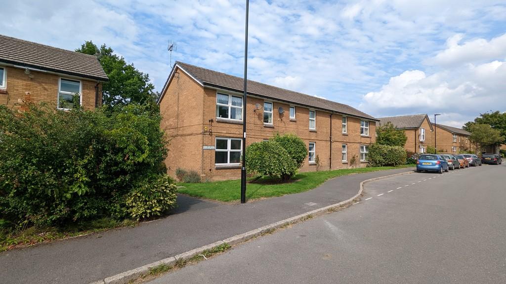 Westminster Avenue, Lodge Moor, Sheffield 2 bed ground floor flat £