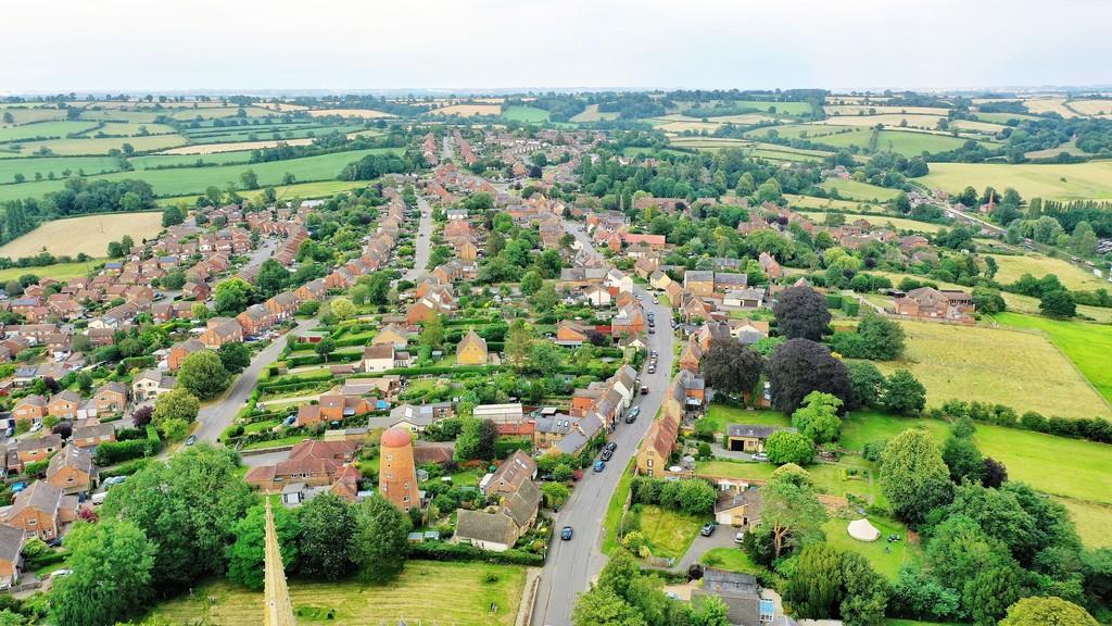 Braunston Village