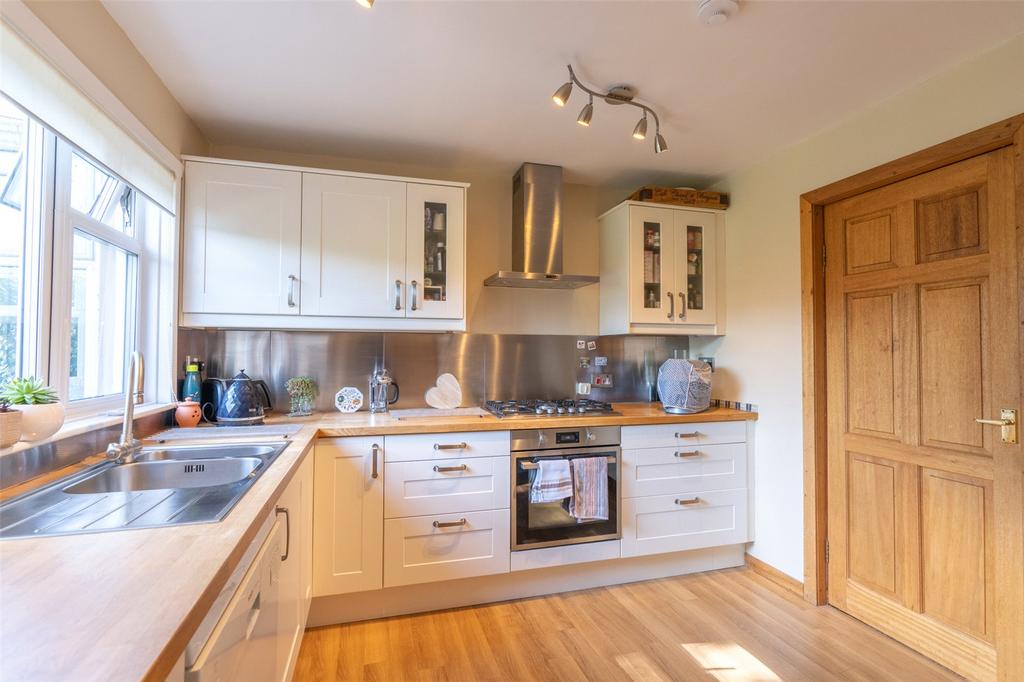 Kitchen Alt