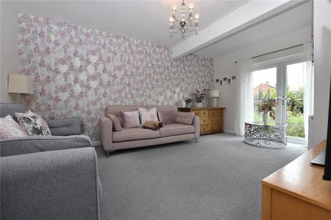 2 bedroom bungalow for sale - Footlands Close, Sherford, Taunton, Somerset, TA1