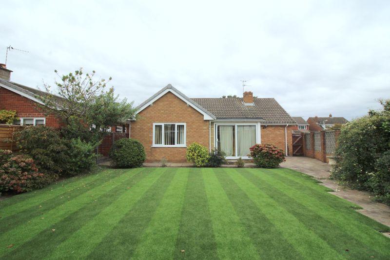 Longcliffe Drive, Ainsdale 2 bed detached bungalow £350,000