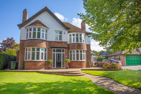 4 bedroom detached house for sale - HORNCASTLE ROAD, LOUTH