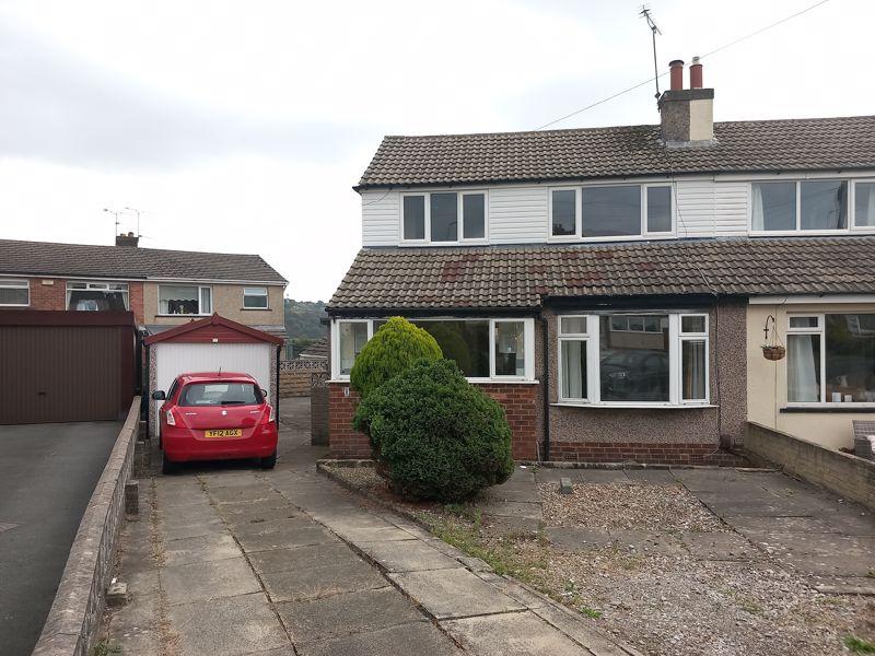 Valley View, Halifax 4 bed semidetached house £895 pcm (£207 pw)