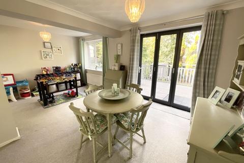 4 bedroom detached house for sale - Delamere Grove, Newcastle