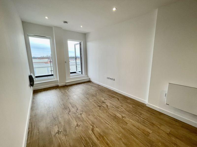 Lincoln House, Nelson Street, Bolton, Lancashire. 1 bed apartment £