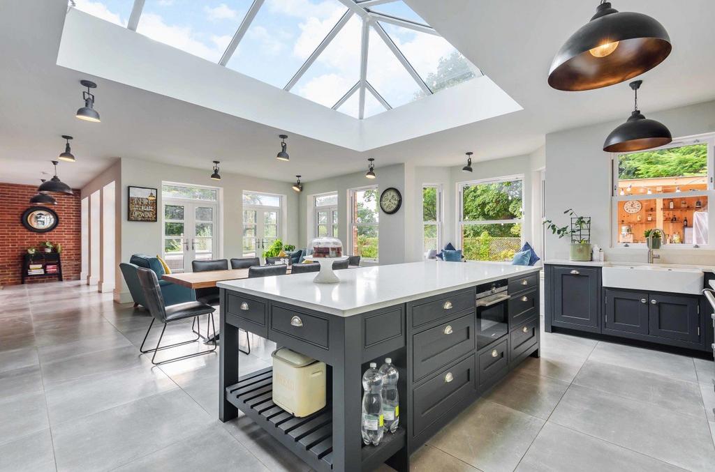 Felbrigg Road, Roughton, Near Holt, Norfolk 6 bed detached house for