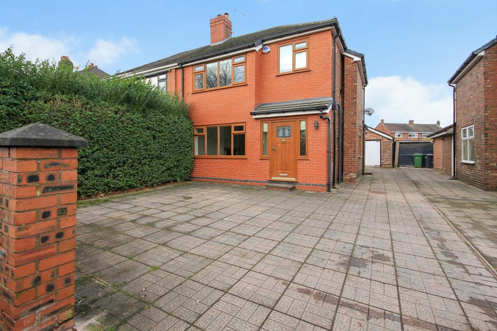 Myddleton Lane, Winwick , Warrington, WA2 3 bed semidetached house